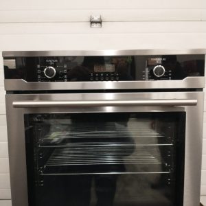 USED BUILT IN OVEN BLOMBERG BW0S24102SS APPARTMENT SIZE 1