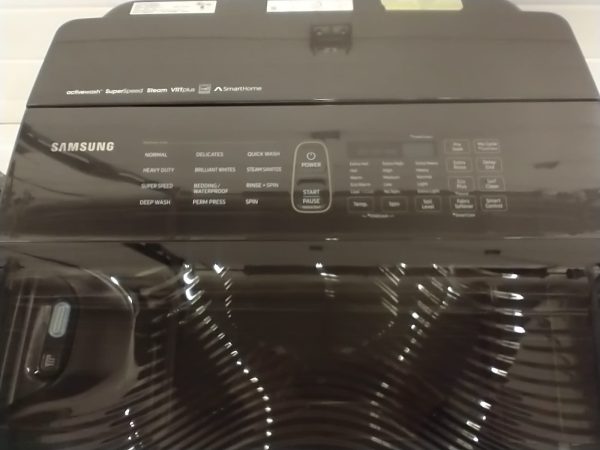 Used Less Than 1 Year Washer Samsung WA54M8750AV