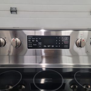 USED ELECTRICAL STOVE SAMSUNG NE63A6511SSAC 3