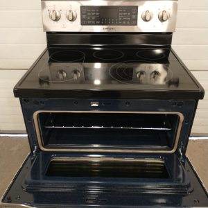 USED LESS THAN 1 YEAR ELECTRICAL STOVE SAMSUNG NE59J7850WSAC 4