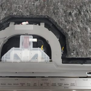 OPEN BOX FLOOR MODEL DISHWASHER SAMSUNG DW80R9950US 24INCH 2 4