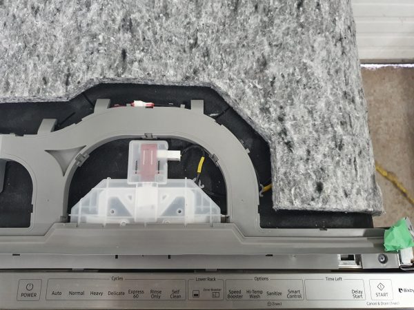 NEW OPEN BOX  FLOOR MODEL DISHWASHER SAMSUNG DW80R9950US
