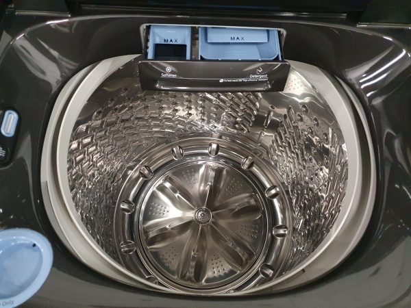 New Open Box  Floor Model Washing Machine Samsung WA54M8750AV