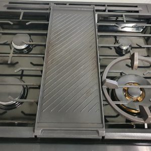 USED LESS THAN 1 YEAR GAS PROPANE STOVE NX60T8711SGAA Range Slide In 30 Exterior Width 4