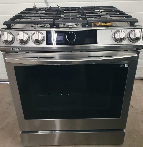 Used Less Than 1 Year Gas Stove NX60T8711SS/AA
