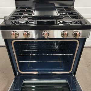 USED LESS THAN 1 YEAR Samsung GAS PROPANE STOVE NX58T5601SSAC 30 in 5 Burner 5 2