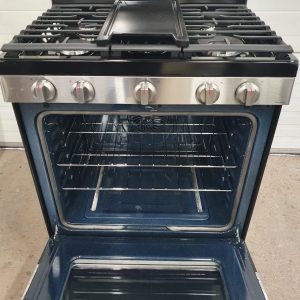 USED LESS THAN 1 YEAR Samsung GAS STOVE NX60A6511SS 2 1