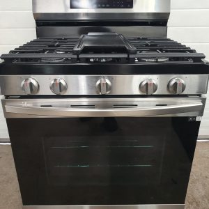 USED LESS THAN 1 YEAR Samsung GAS STOVE NX60A6511SS 2