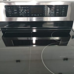 USED LESS THAN 1 YEAR Samsung NE599N1PBSR INDUCTION STOVE 30 inch Exterior Width 2