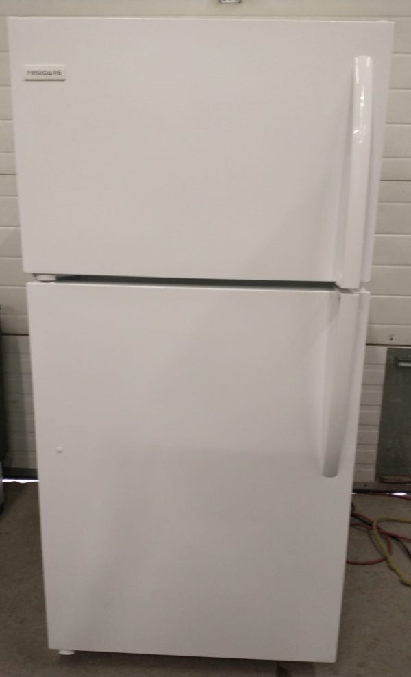 Used Refrigerator Frigidaire Ffht1514tw