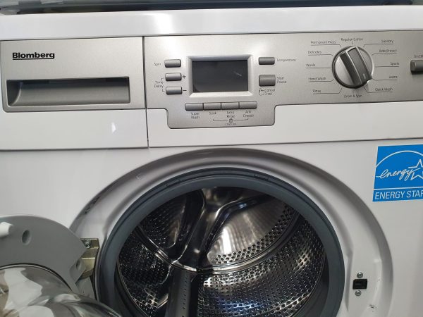 Used Set Blomberg Appartment Size Washer WM77110NBL01 And Dryer DV17542