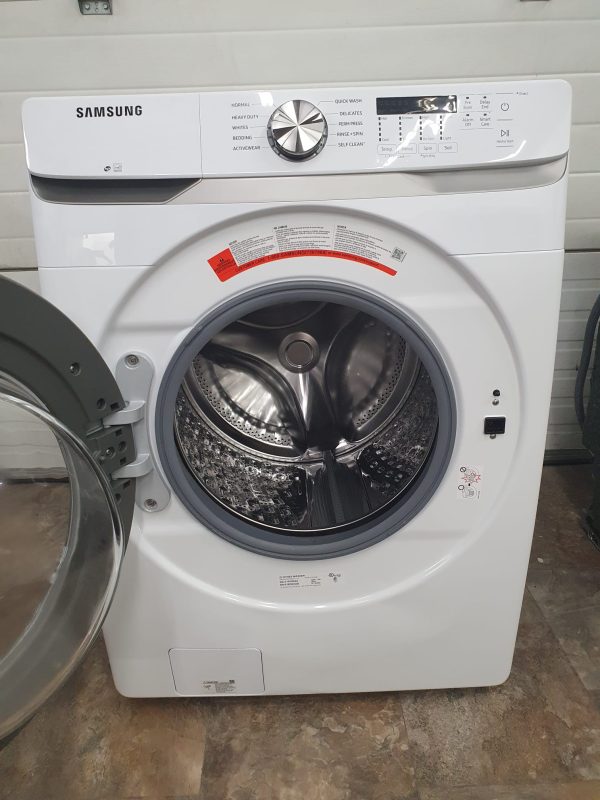 Open Box Samsung Washer Floor Model Wf45t6000aw/a5