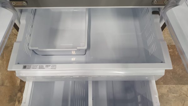 Open Box Floor Model Refrigerator Rf220nftasr
