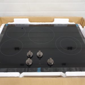 OPEN BOX SAMSUNG ELECTRIC COOKTOP NZ30R5330RK 3