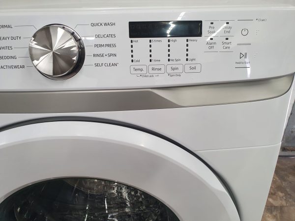 Open Box Samsung Washer Floor Model WF45T6000AW/A5