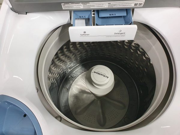Open Box Samsung Washing Machine Floor Model WA44A3205AW