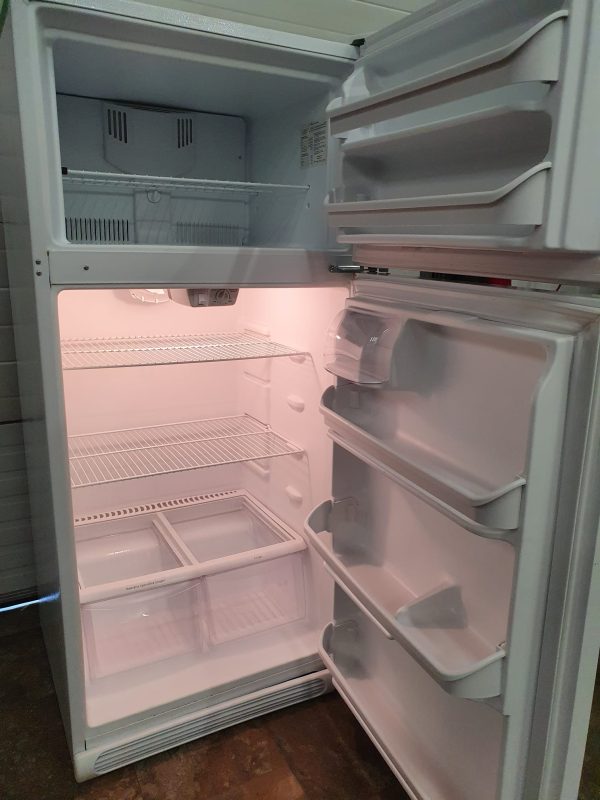 Used Frigidaire Refrigerator Frt8b5hw0