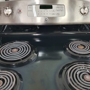 USED GE ELECTRICAL STOVE JCBP350ST2SS 2