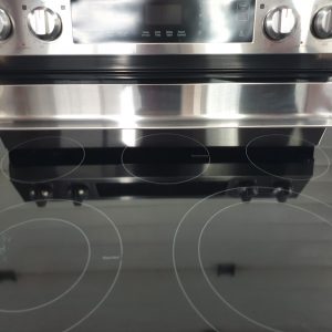USED LESS THAN 1 YEAR SAMSUNG ELECTRICAL STOVE NE63A6511SSAC 4