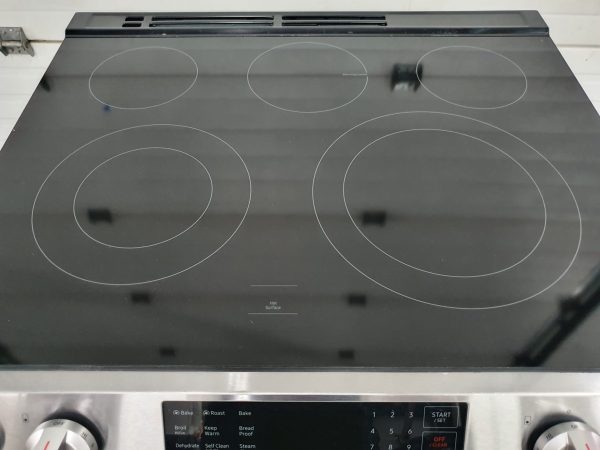 USED SAMSUNG ELECTRICAL SLIDE IN STOVE LESS1 THAN YEAR NE63T8311SS/AC