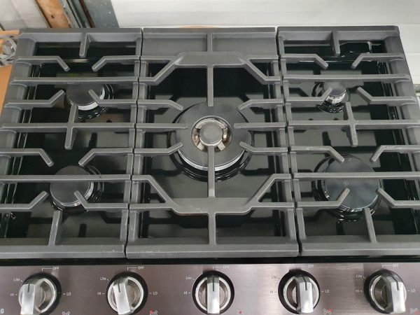USED SAMSUNG GAS PROPANE COOKTOP LESS THAN 1 YEAR NA30N7755TG