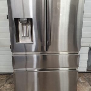 USED SAMSUNG REFRIGERATOR LESS THEN 1 YEAR RF23M8090SRAA COUNTER DEPTH 1
