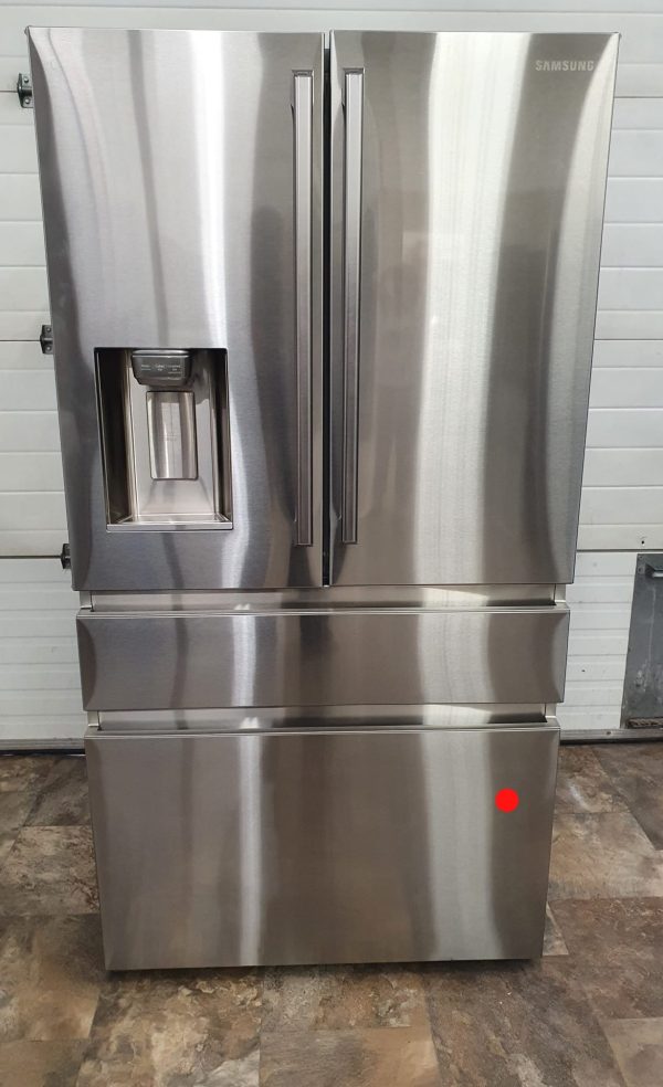 Used Samsung Refrigerator Less Then 1 Year Rf23m8090sr/aa Counter Depth
