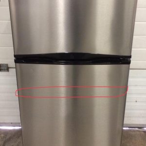 USED INSIGNIA REFRIGERATOR APPARTMENT SIZE NS RTM12SS7 C 3
