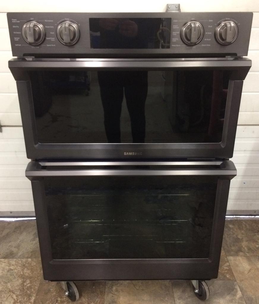 Samsung NQ70M6650DG Electric Oven And Microwave Combo