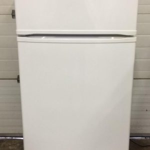 Used Amana Refrigerator ATB1832VRW00