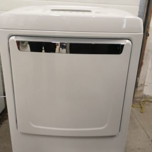 USED LG SET WASHER WT1101CW 4.5 CU.FT AND DRYER DLE1101W 4