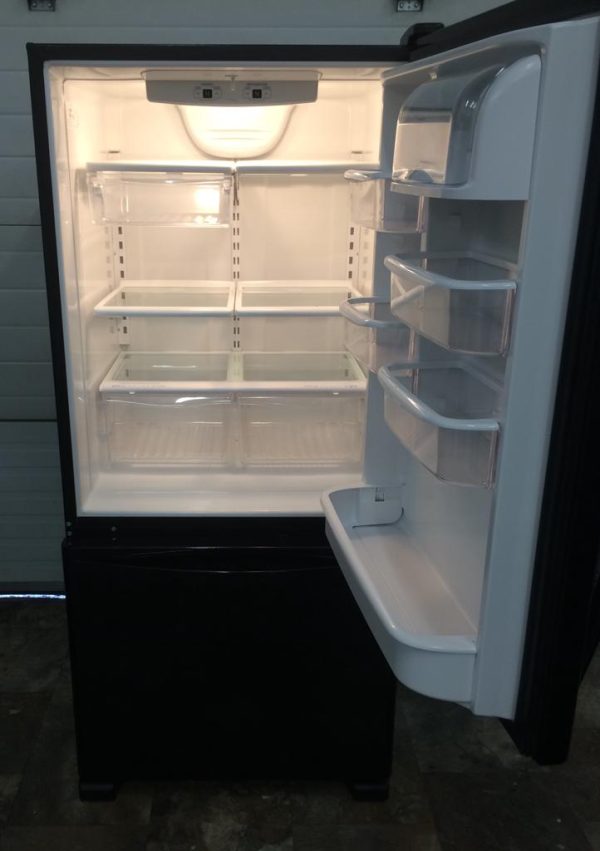 Used Refrigerator Kenmore 596.69979011