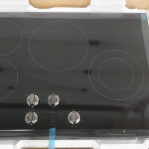 New Samsung Cooktop NZ30R5330RK