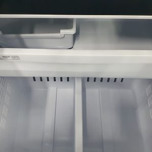 Open Box Floor Model Samsung Refrigerator RF22A4111SG 2