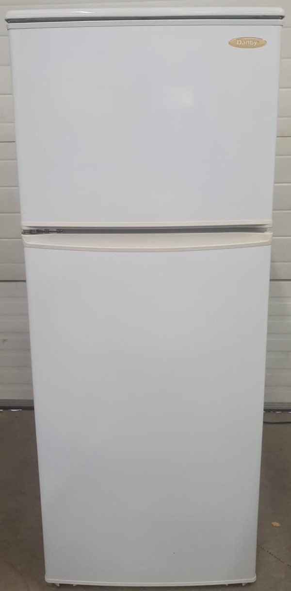 Used Danby Refrigerators DFF1144WLH Apartment Size