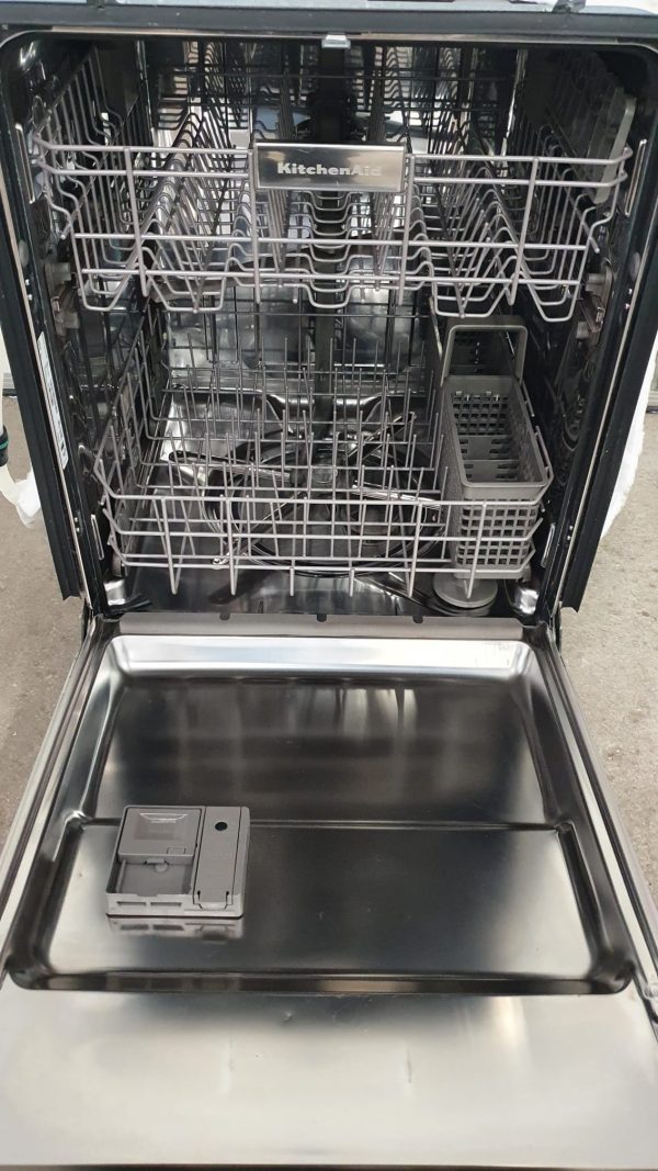 Used Kitchenaid Dishwasher KDTE104ESS1