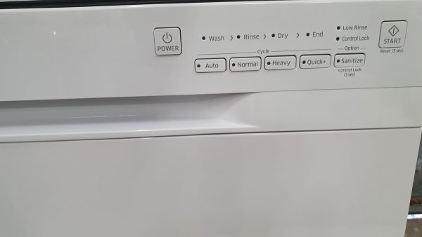 Used Less Than 1 Year Samsung Dishwasher DW80J3020UW