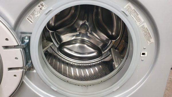 Used Moffat Washing Machine MCCH6110HSS Apartment Size