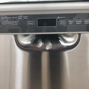 Used Whirlpool Dishwasher WDF760SADM2 1