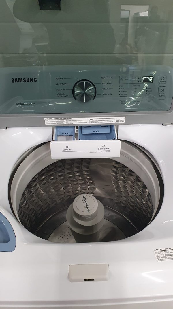 Open Box Floor Model Samsung Washing Machine WA44A3205AW