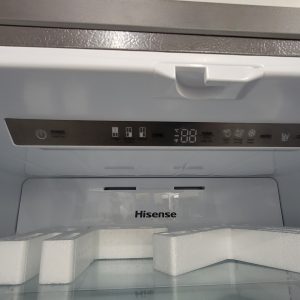 Open Box Hisense RQ22N6ASD Refrigerator Counter Depth 5