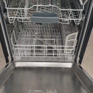 Used Bosch dishwasher SHS5AVL5UC22 with new front panel 1