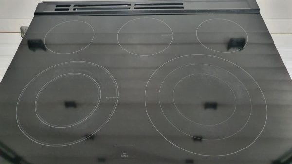 Used Less Than 1 Year Electrical Stove Samsung NE63T8711SS/AC