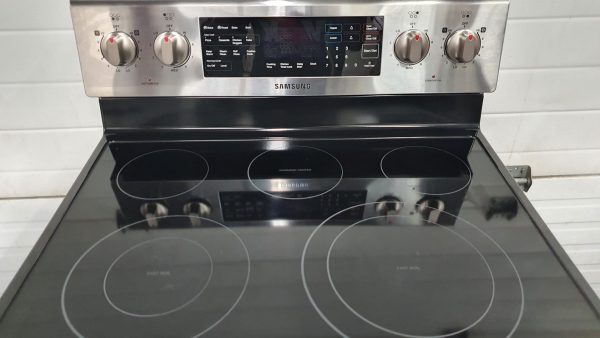 Used Less Than 1 Year Samsung Electrical Stove NE595R1ABSR