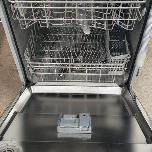 Open Box Floor Model Dishwasher Samsung DW80R2031US 1