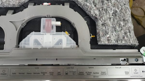 Open Box Floor Model Dishwasher Samsung DW80R9950US