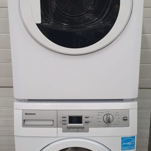 Used Blomberg Set Apartment Size Washer WM87120NBL01 and Dryer DV17542 5