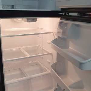 Used Frigidaire Refrigerator CFTR1826PS4 1