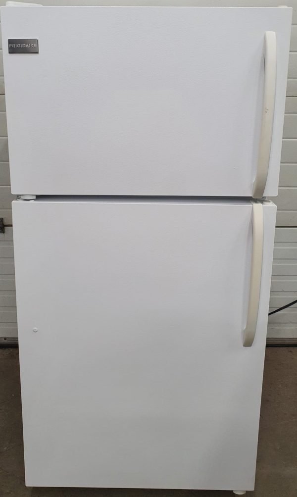 Used Frigidaire Refrigerator FFTR1521RW1