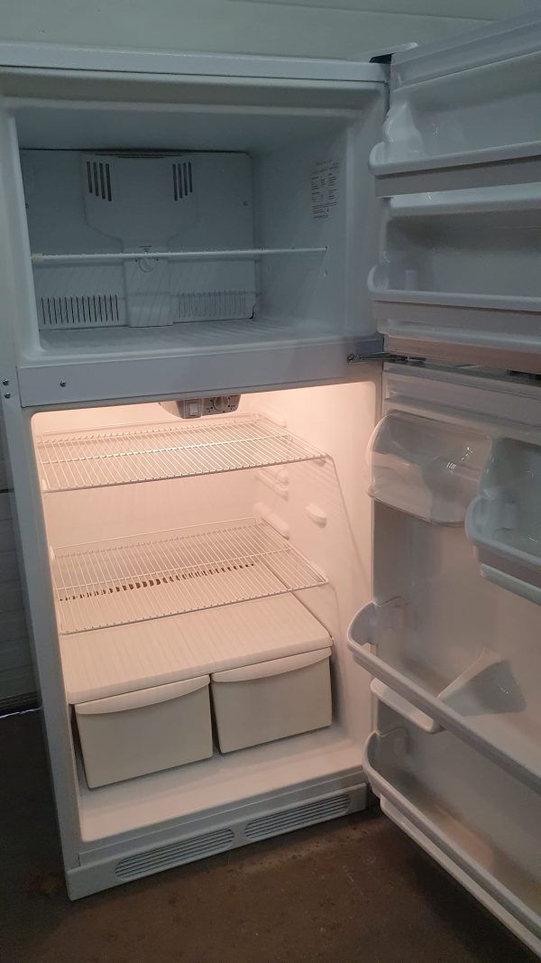 Used Frigidaire Refrigerator FRT15G4BW3